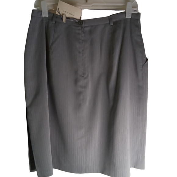 COPY - NEW VINTAGE GIORGIO ARMANI LE COLLEZIONI 12 SKIRT ITALY VIRGIN WOOL BLEN… - Picture 2 of 9